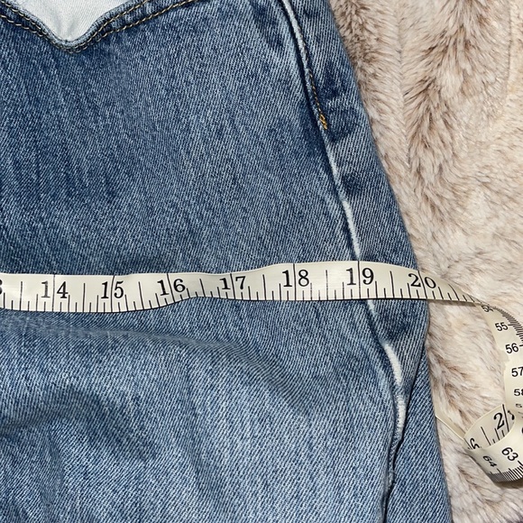 Vintage 501s - Picture 15 of 16